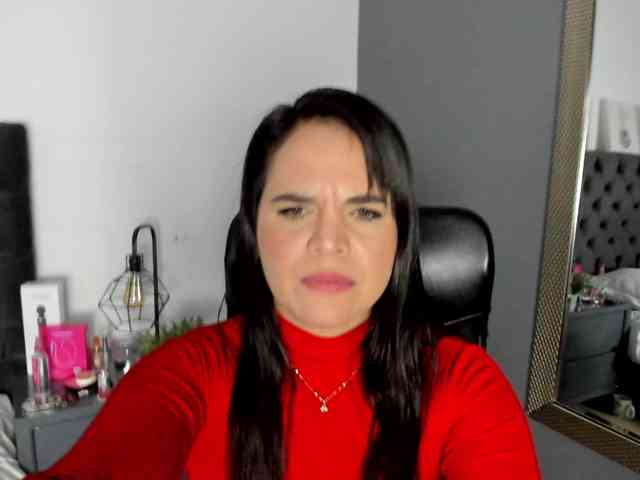 LauraHotties LauraHotties