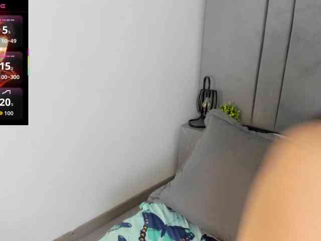 LauraHotties webcam