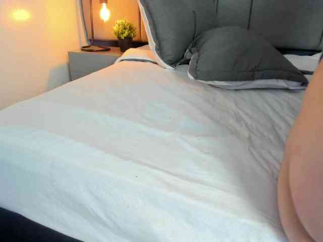 LauraHotties webcam