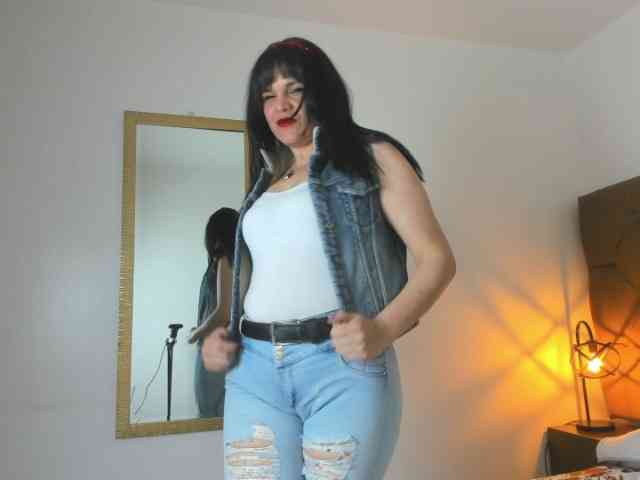 LauraHotties webcam