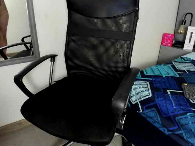 LauraHotties LauraHotties