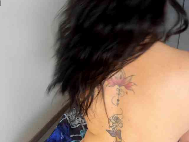 LauraHotties LauraHotties