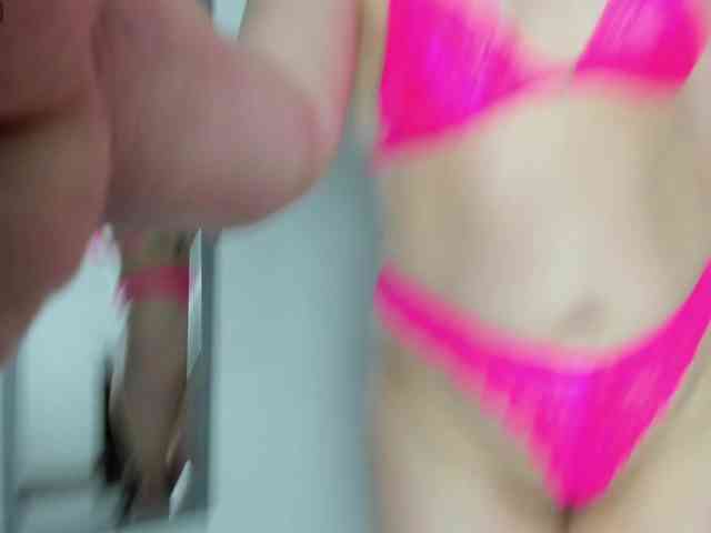 LauraHotties webcam