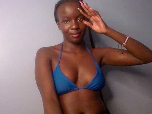 Lovelychoco's BongaCams show and profile