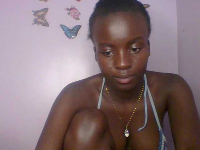 Lovelychoco's BongaCams show and profile