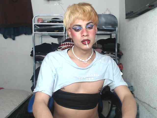 Yupycute Live Webcam on BongaCams