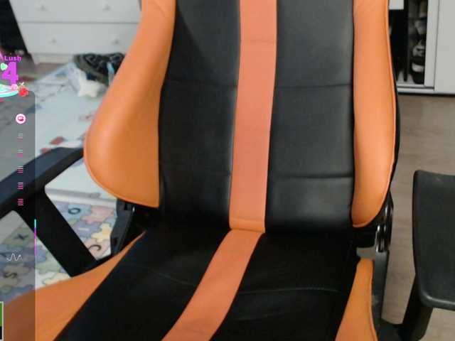 crystalyss's BongaCams show and profile