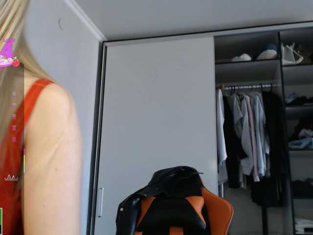 crystalyss's BongaCams show and profile