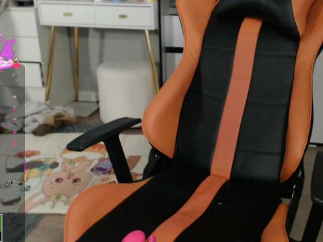 crystalyss's BongaCams show and profile