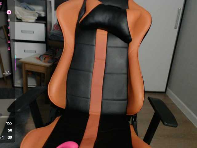 crystalyss's BongaCams show and profile