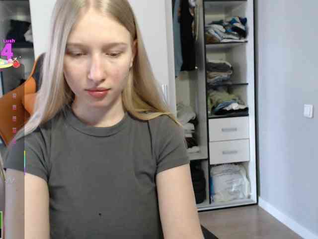 crystalyss webcam