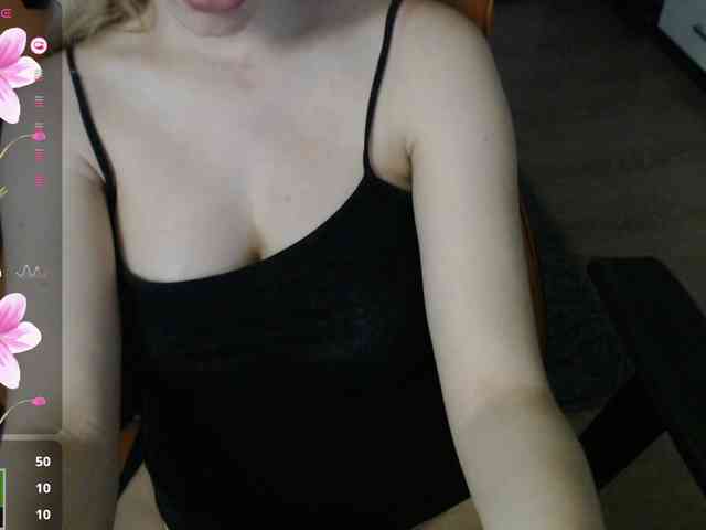 crystalyss webcam