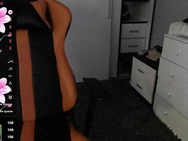 crystalyss webcam