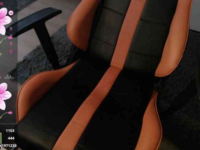 crystalyss webcam