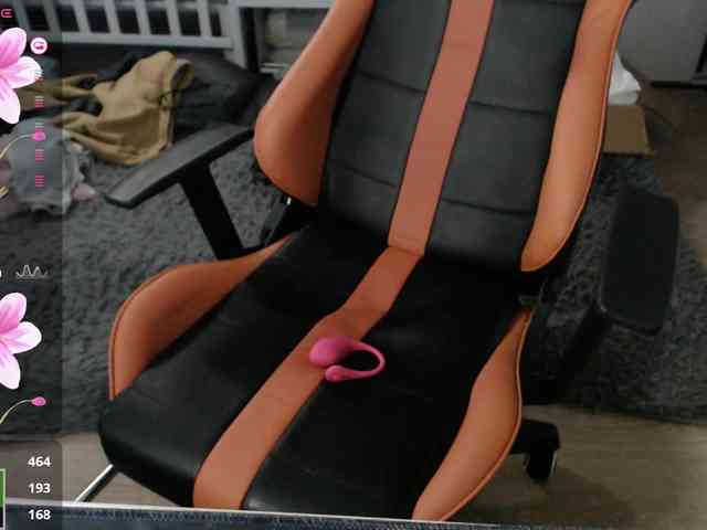 crystalyss Live Webcam on BongaCams