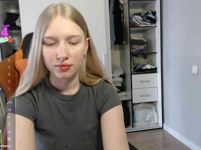 crystalyss webcam