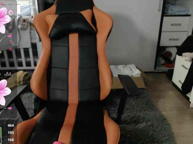 crystalyss Live Webcam on BongaCams