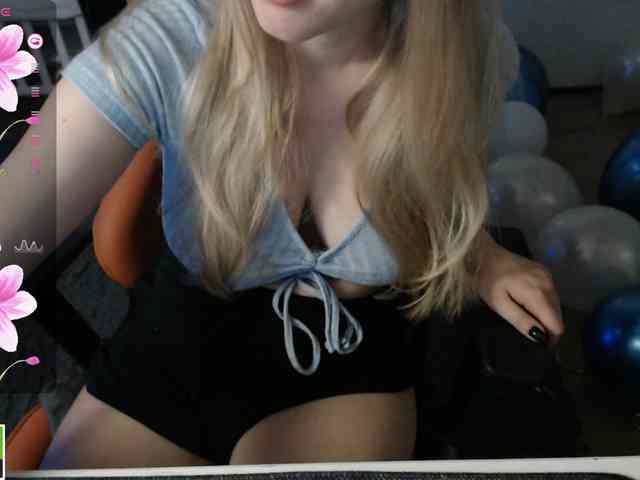 crystalyss webcam