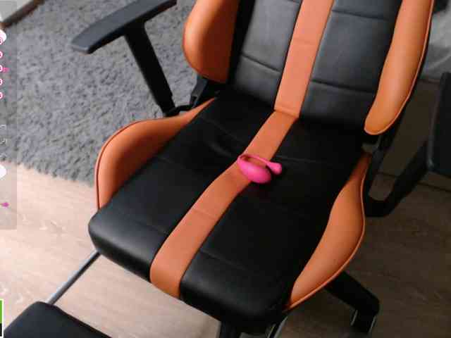 crystalyss webcam