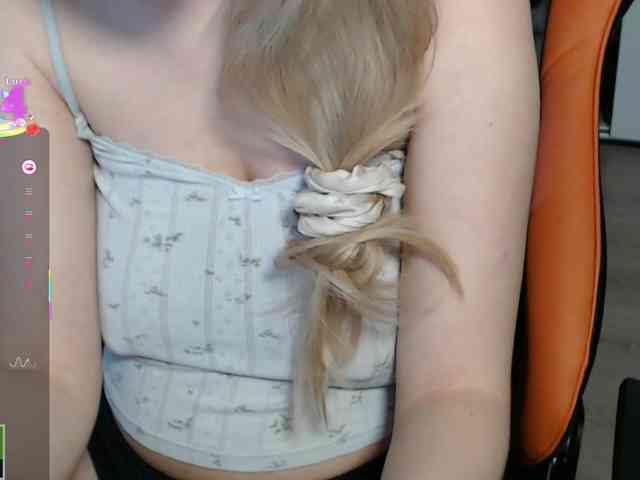 crystalyss webcam