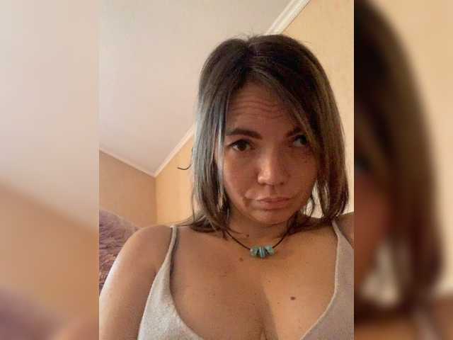 Ella-Pearlie from BongaCams is Freechat