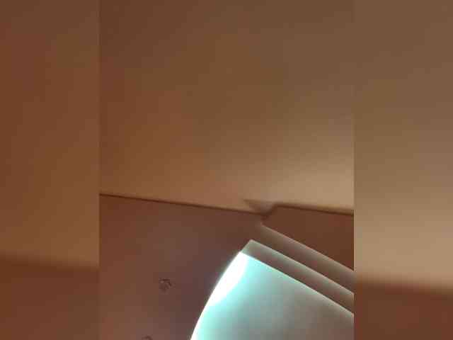 Ella-Pearlie webcam