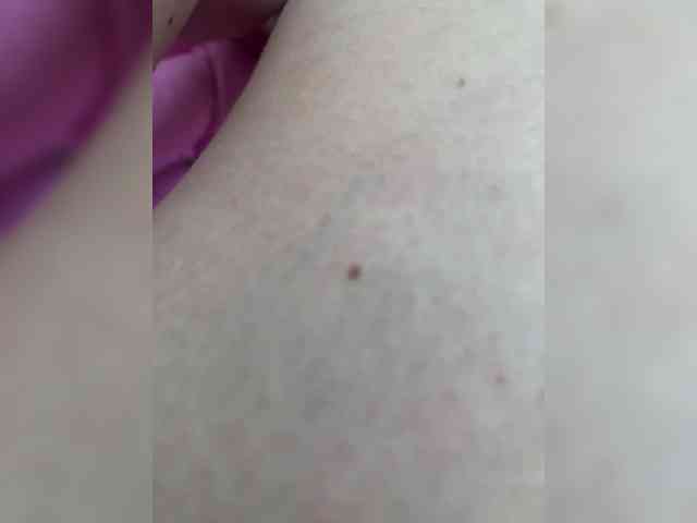 Ella-Pearlie webcam