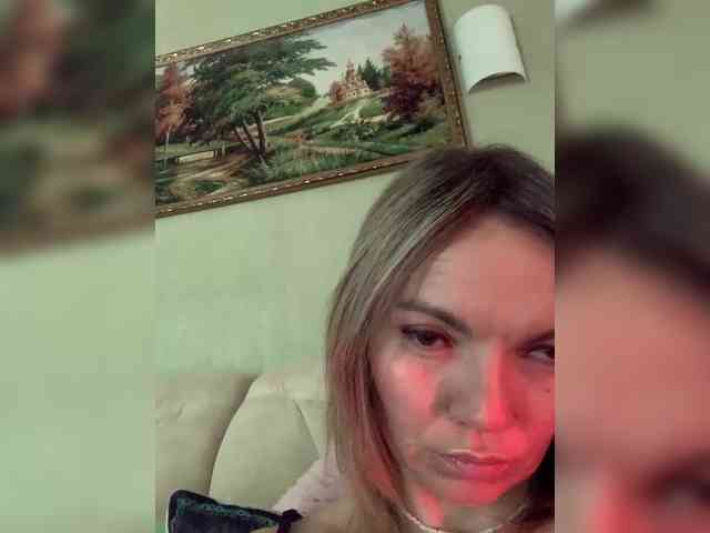Ella-Pearlie webcam