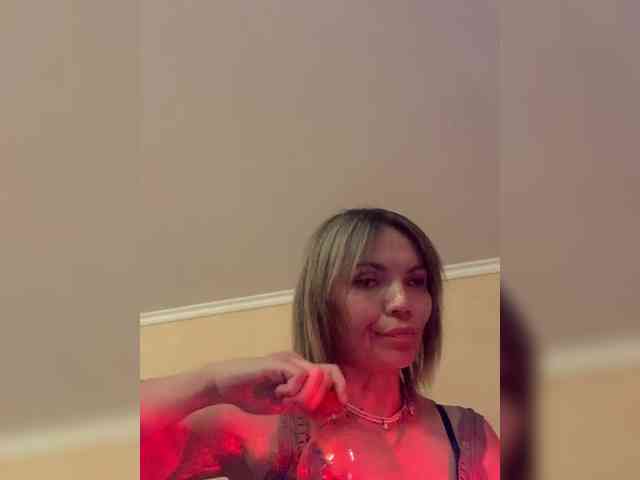 Ella-Pearlie webcam