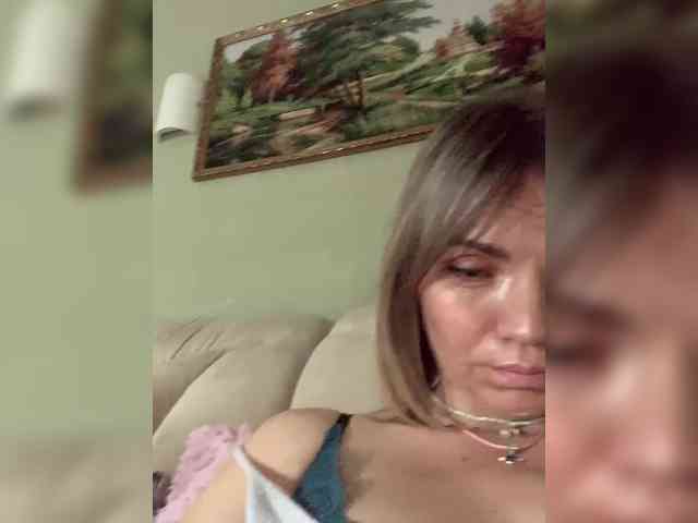 Ella-Pearlie webcam