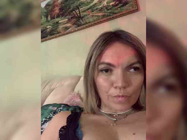 Ella-Pearlie webcam