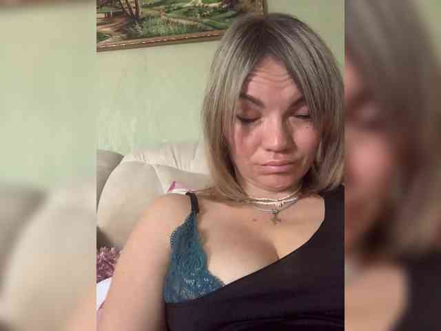 Ella-Pearlie webcam
