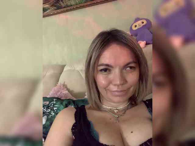 Ella-Pearlie webcam