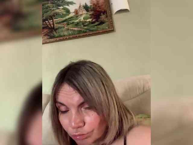 Ella-Pearlie webcam