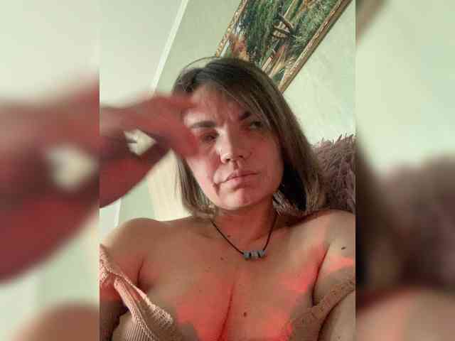Ella-Pearlie webcam
