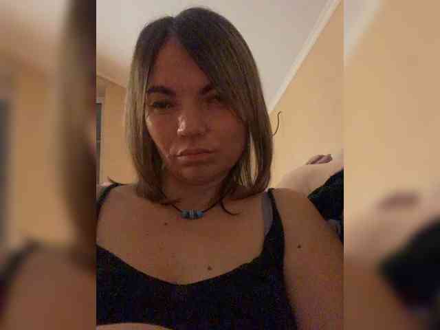 Ella-Pearlie webcam