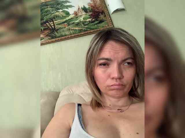 Ella-Pearlie webcam