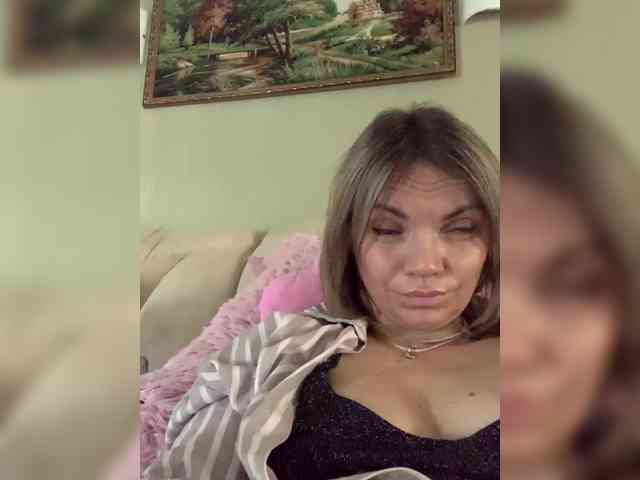 Ella-Pearlie webcam