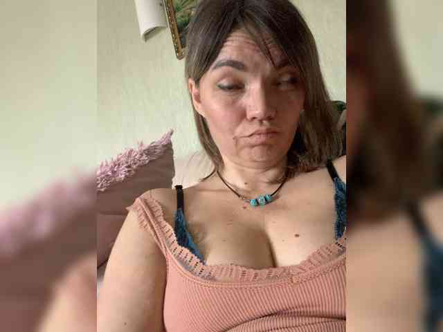 Ella-Pearlie webcam