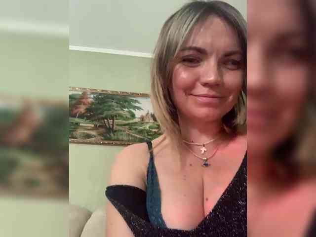 Ella-Pearlie webcam