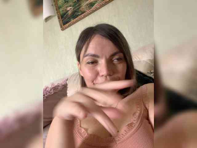 Ella-Pearlie webcam