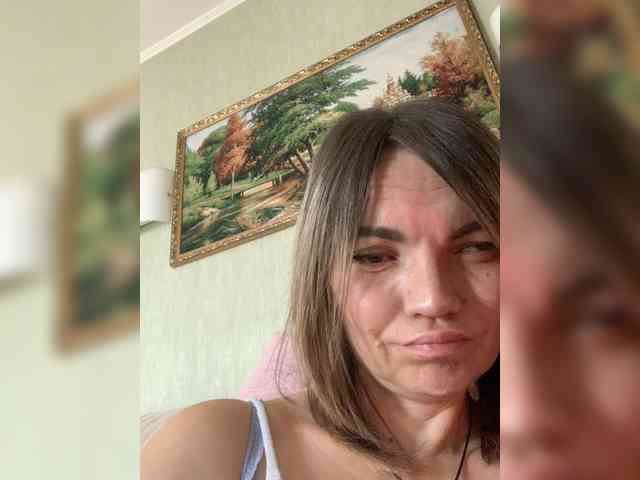 Ella-Pearlie webcam