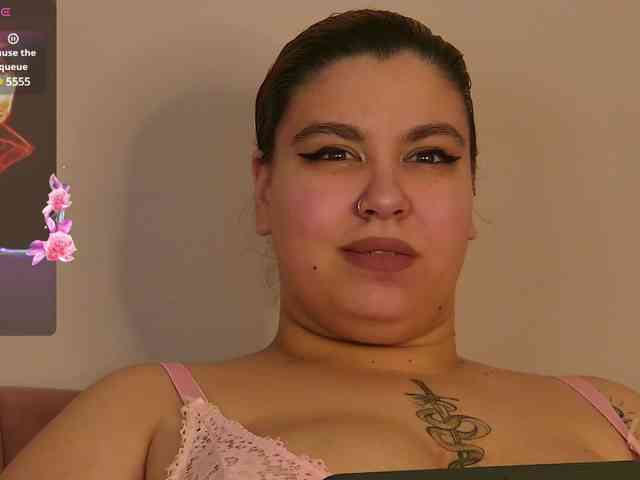 MilllieJoy webcam