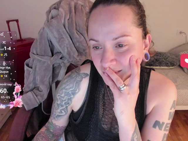 DominaDeivis webcam bongacams model stream image