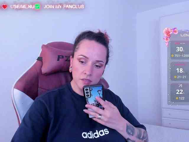 DominaDeivis webcam