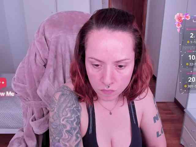 DominaDeivis webcam