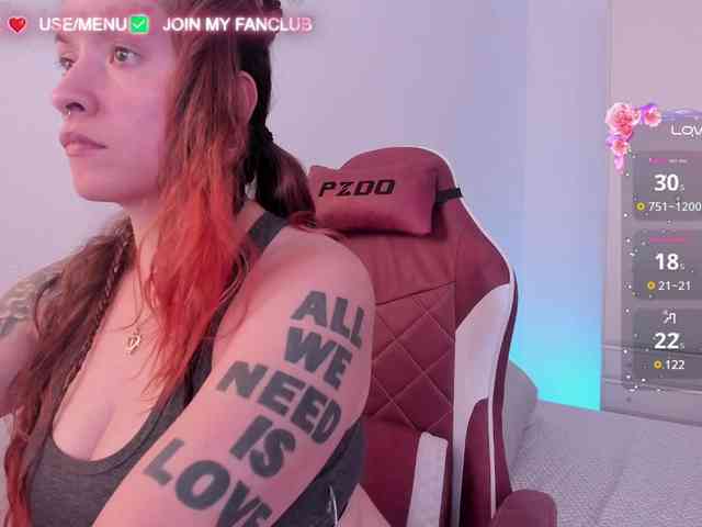 DominaDeivis webcam