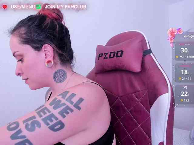DominaDeivis webcam