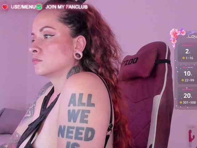 DominaDeivis webcam