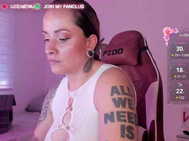 DominaDeivis webcam